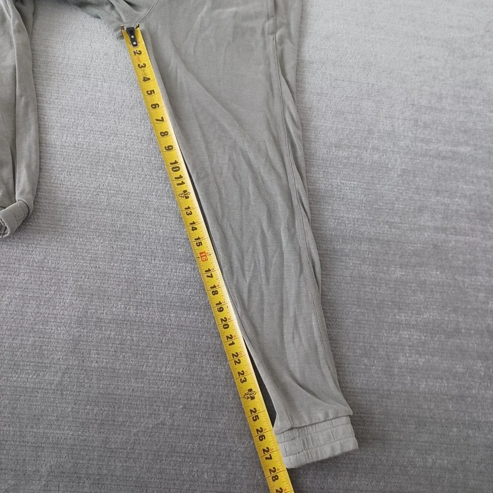 Free People Movement Joggers Womens M Sage Green Tapered Leg Stretch Soft Casual